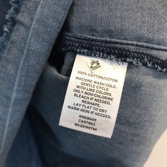 NEW Melrose & Market Chambray T-Shirt Fray Small S - Picture 6 of 7